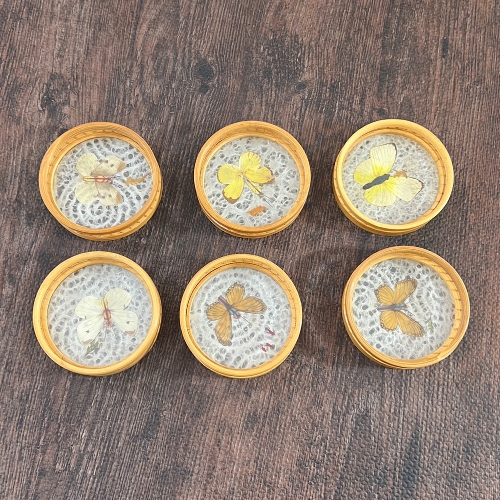 Vintage Bamboo Wicker Woven Coasters Butterfly Design Set of 6 Boho Tiki Bar‎